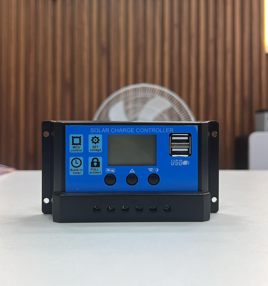 CONTROLADOR SOLAR PWM LCD CON PUERTOS USB